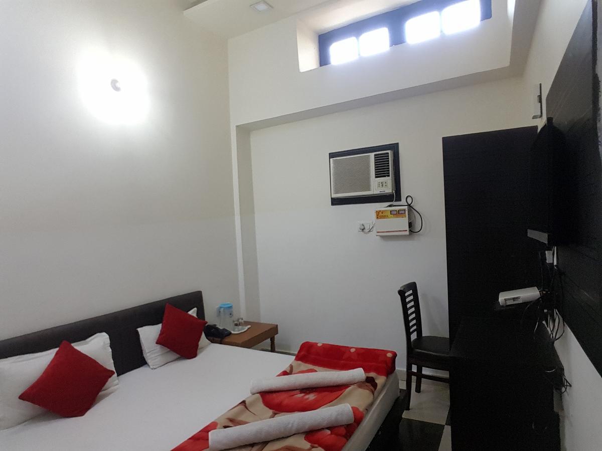 Hotel Ramneek Amritsar Eksteriør billede